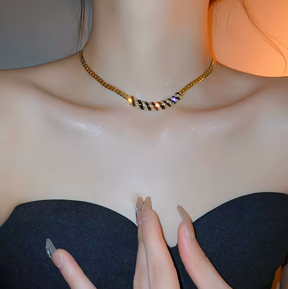 Necklaces & Chains